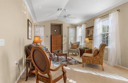 Diplomat House | Oceanfront Condo Concordia Gem with Pool & Spa Amenities