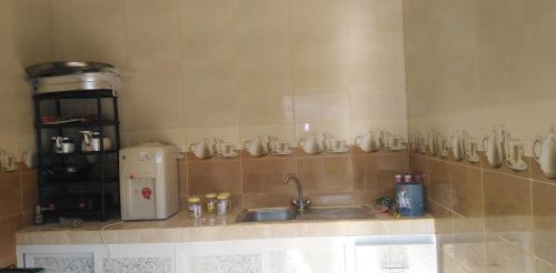 Al Hamra Apartment | Budget-Friendly Stay at Mohammed: Pet & Child Friendly Rooms