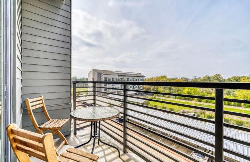 Govalle Apartment | Stylish East Austin 1BR with Gym & Pool Access