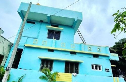 Kamalapur House | Pet-Friendly Retreat at Neem Villa for Family Enjoyment