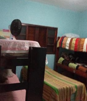 Mongagua House | Pet-Friendly Getaway at Suíte Procópio for Families
