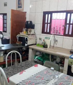 Mongagua House | Pet-Friendly Getaway at Suíte Procópio for Families