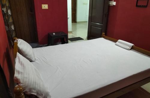 Kuilapalayam House | Cozy Subam Guest House: Pet and Child Friendly Retreat