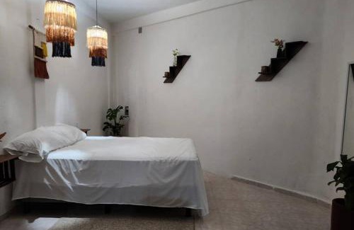 Uman Apartment | Pet-Friendly Getaway at Casa Rouge: Family Welcomes You