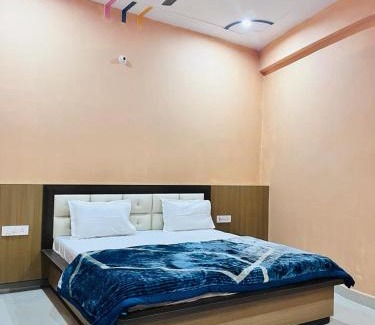 Faizabad Hotel | Discover Comfort at New Raghukul Lodge with Breakfast Included