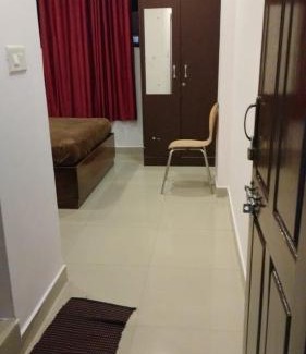 Mahadevpet Hotel | Budget-Friendly Stays at Hotel Town Gate with Breakfast