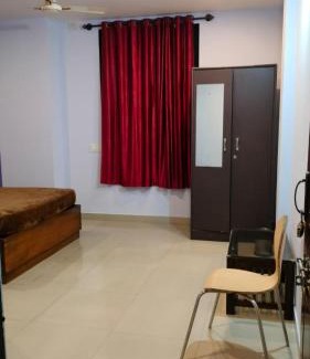 Mahadevpet Hotel | Budget-Friendly Stays at Hotel Town Gate with Breakfast