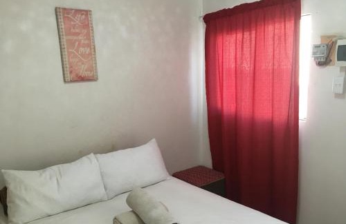 Pinetown House | Discover EB Lodge: Family and Pet-Friendly Escape