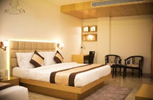 Maharana Pratap Nagar Hotel | Comfortable Stays at Hotel Aditya Residency - Family-Friendly