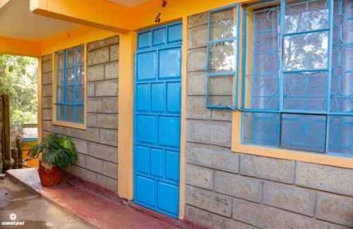 Maua Bed & Breakfast | Pet-Friendly Retreat: Stay at Yon Maua Airbnb Today