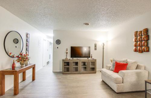 Twain Apartment | Conveniently Located Apartment near University of Iowa