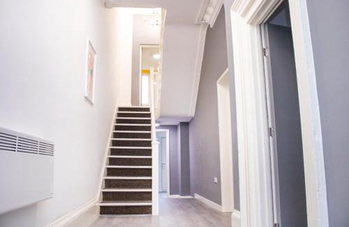 Moffat House | Inviting Chill Nexus Oasis with Family-Friendly Amenities