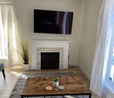 Cobourg Apartment | Cozy Ocean View Retreat at The Gables Hotel