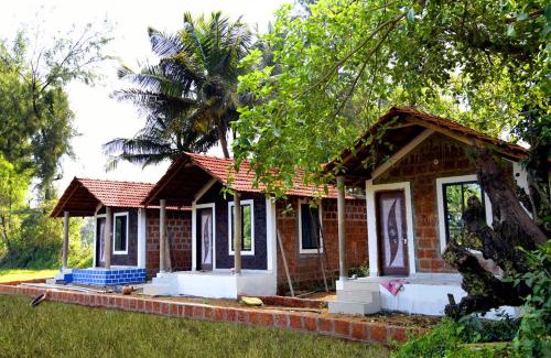 Hireguthi House | Experience Niyama Beach Stay: Private Oceanfront Paradise
