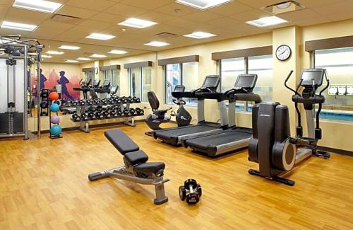 Columbus Hotel | Pet-Friendly Retreat at Hyatt Place Columbus with Pool & Breakfast
