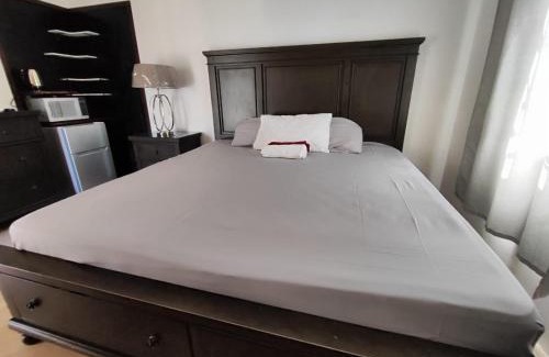 Portmore House | Comfortable Private Ensuite Room for Families