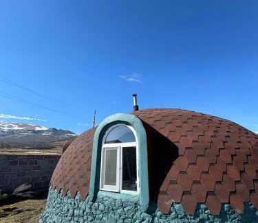 Armenia Ski Chalet | Pet-Friendly Retreat Near Hot Tub – Stay at In Bookhari