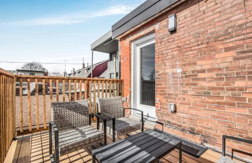 Trinity - Bellwoods Hotel | Comfortable 3-Bedroom Retreat Near Trinity Bellwoods