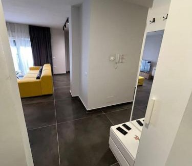 Golem Apartment | Scenic 5th Floor Apartment with Sea View in Qerret
