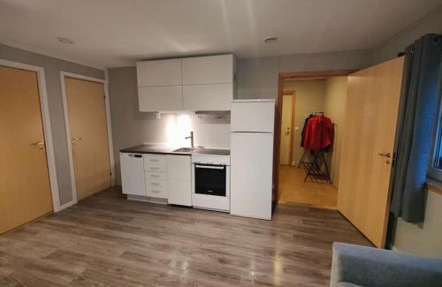 Svolvaer Apartment | Convenient Sentral Apartment Near Scenic Hiking Trails