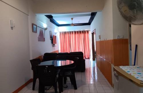 Taman Haji Zainal Apartment | Seaview Home Apartment: Guest Rated 10/10 with Beach Access