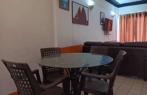 Taman Haji Zainal Apartment | Seaview Home Apartment: Guest Rated 10/10 with Beach Access