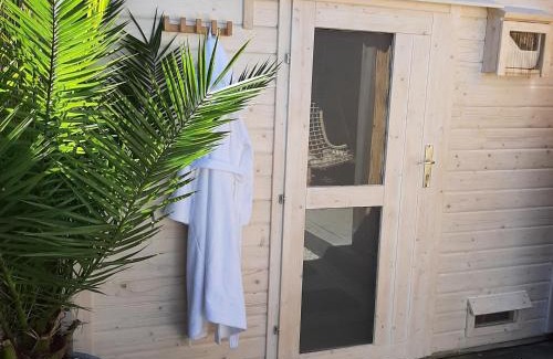 Bathmen Bed & Breakfast | Relaxing Wellness Blij Blij Suite with Spa & Hot Tub