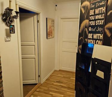 Saeveland House | Relaxing Stay at Guesthouse Karmøy with Hot Tub Access