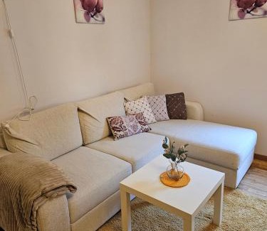 Saeveland House | Relaxing Stay at Guesthouse Karmøy with Hot Tub Access