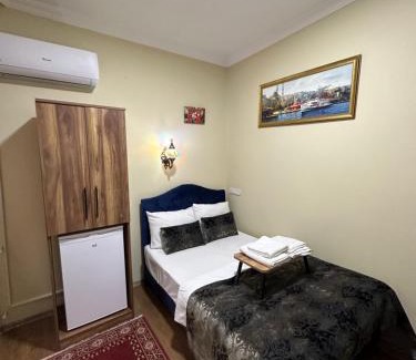Kumkapi Bed & Breakfast | Affordable Kubilay Suite: Family-Friendly with Kitchen Access