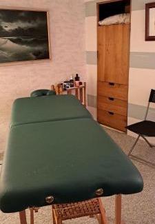 Mauricie Bed & Breakfast | Discover Libération TR: Pool with Kitchen Amenities
