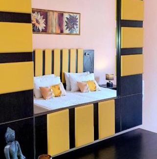 Agios Stefanos Avliotes Apartment | Beach Hub Studios: Pet-Friendly Oasis with Ocean Views