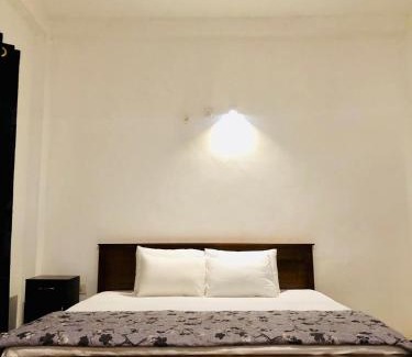 Habaraduwa Apartment | Discover Siri Villa: Family & Pet-Friendly Retreat Awaits