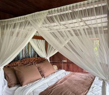 Selemadeg House | Discover Karyasari Kabin - Cozy Tiny House for Families