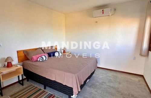Aracati House | Modern Vila Minimalista with Pool and Pet-Friendly Amenities