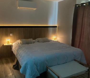 Saint-Victoret Bed & Breakfast | Relax in Cote Spa Suite Nord with Hot Tub & 9.3 Rating