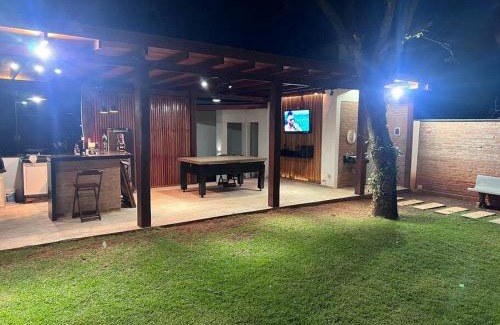 Sao Jose do Rio Pardo House | Cozy Chácara with Pool - Family and Pet Friendly Escape