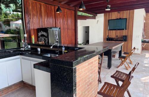 Sao Jose do Rio Pardo House | Cozy Chácara with Pool - Family and Pet Friendly Escape