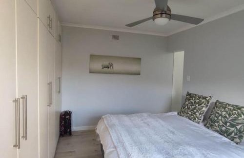 Lakeside Apartment | Pet-Friendly Klein Aurora: Ideal for Families on a Budget