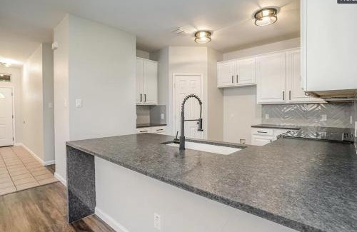 Rowlett House | Modern Home in a Prime Location with Family Amenities