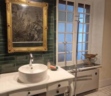 Ecueille House | Family-Friendly Retreat at La Grenouillère with Kitchen Access