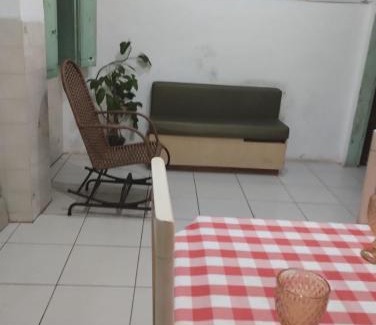 Dois de Julho House | Exceptional Zelia: Pet-Friendly Retreat for Families