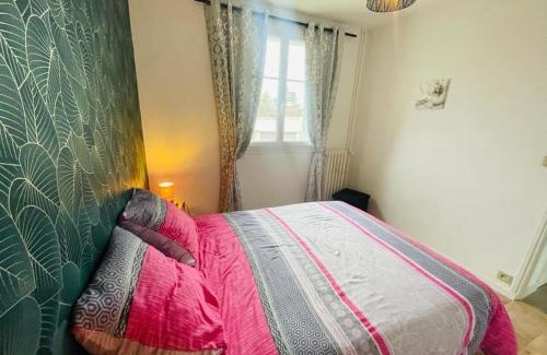 Chateauroux Apartment | Family-Friendly Chtx Bel Appart with Convenient Parking