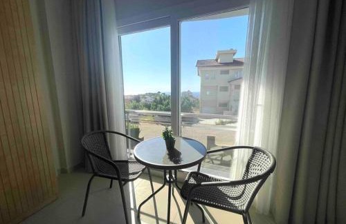 Kadnlar Denizi Mahallesi Apartment | Discover Soul House Kuşadası: Family-Friendly Retreat