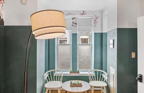 H Street Corridor Apartment | Relax in The Art Suite with Private Hot Tub - Capitol Hill