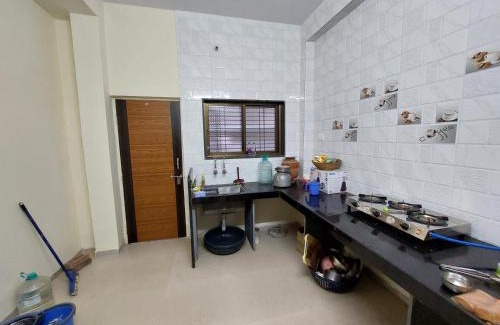Shegaon House | GRUHAM Guest House: Perfect Family Retreat with Pet Amenities