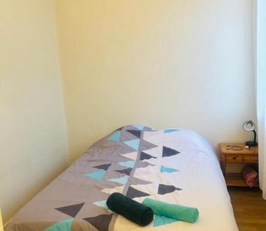 Toulouse City-Centre House | Child-Friendly Retreat with Kitchen | Guest Rated 10/10
