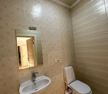 Bishkek Apartment | Pet-Friendly Retreat on Panfilov Street with Top Ratings