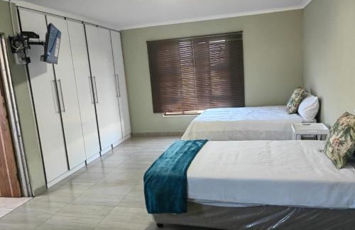 Hlabisa House | Family-Friendly Stay at Eduyaza Guesthouse2