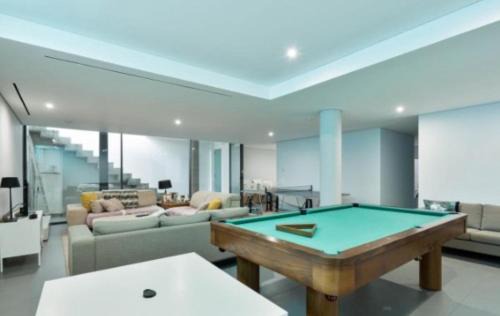 Vilamoura Apartment | Elegant Villa Vilamoura with Pool and Pet-Friendly Amenities